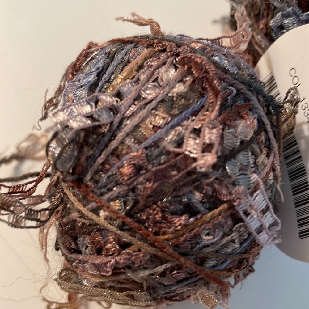 Trendsetters Yarn Cubetti - Picture 2 of 5
